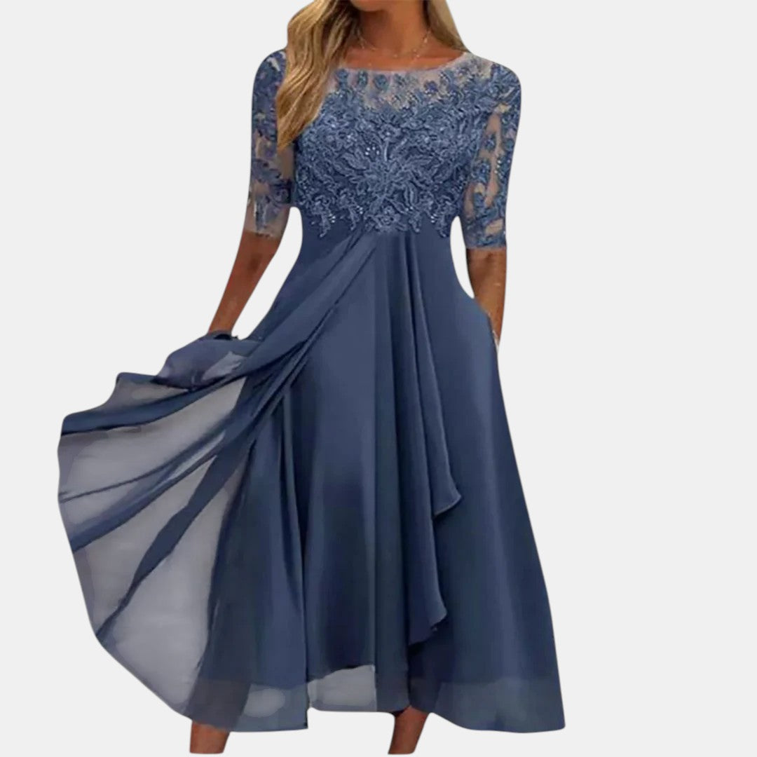 RhondaLuxe Elegant Dress in Refined Lace